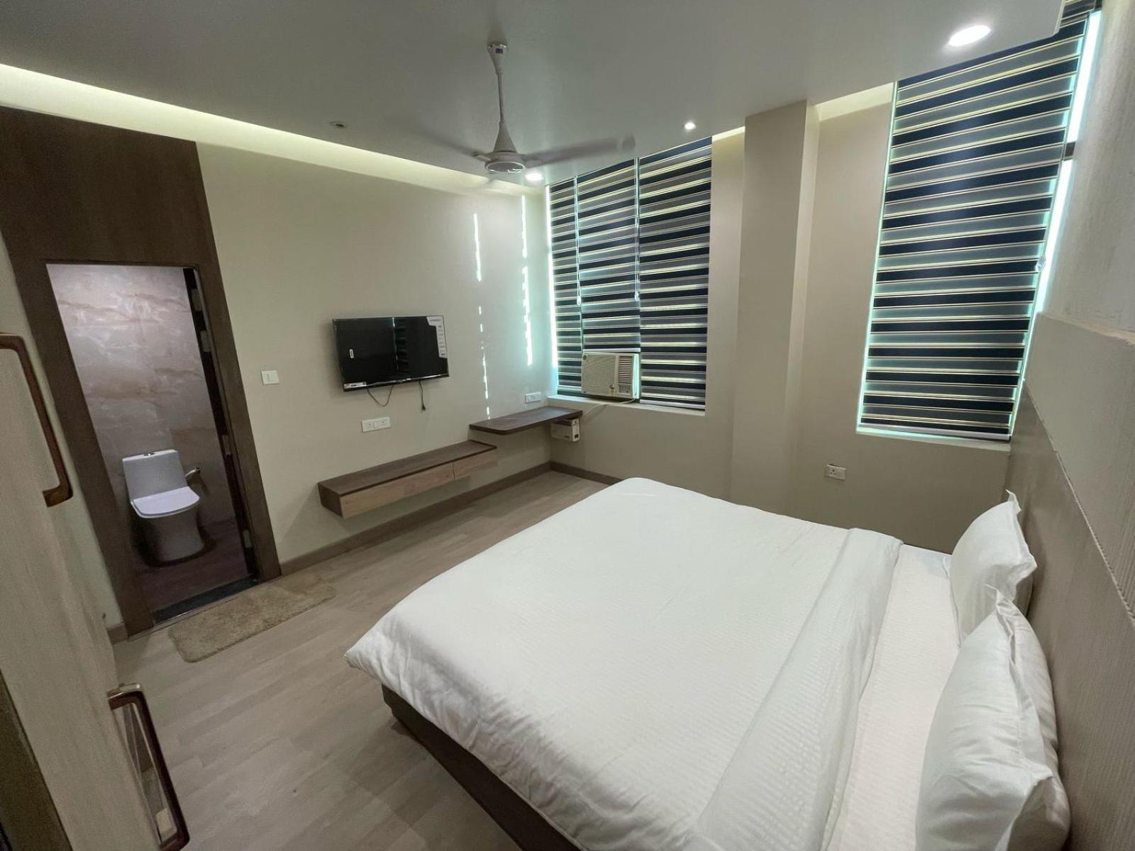 קאנפור Aman Paradise Hotel & Banquets מראה חיצוני תמונה